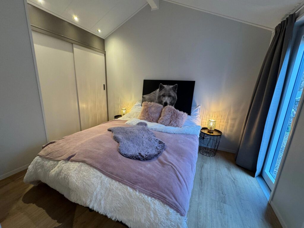 Chalet Belgien XL Schlafzimmer
