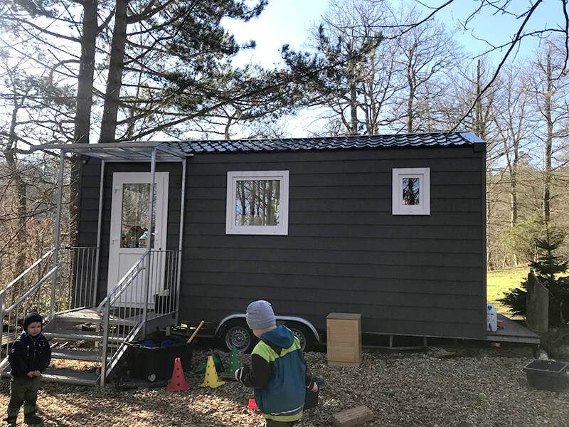 waldkindergarten-mobiles-tiny-house02